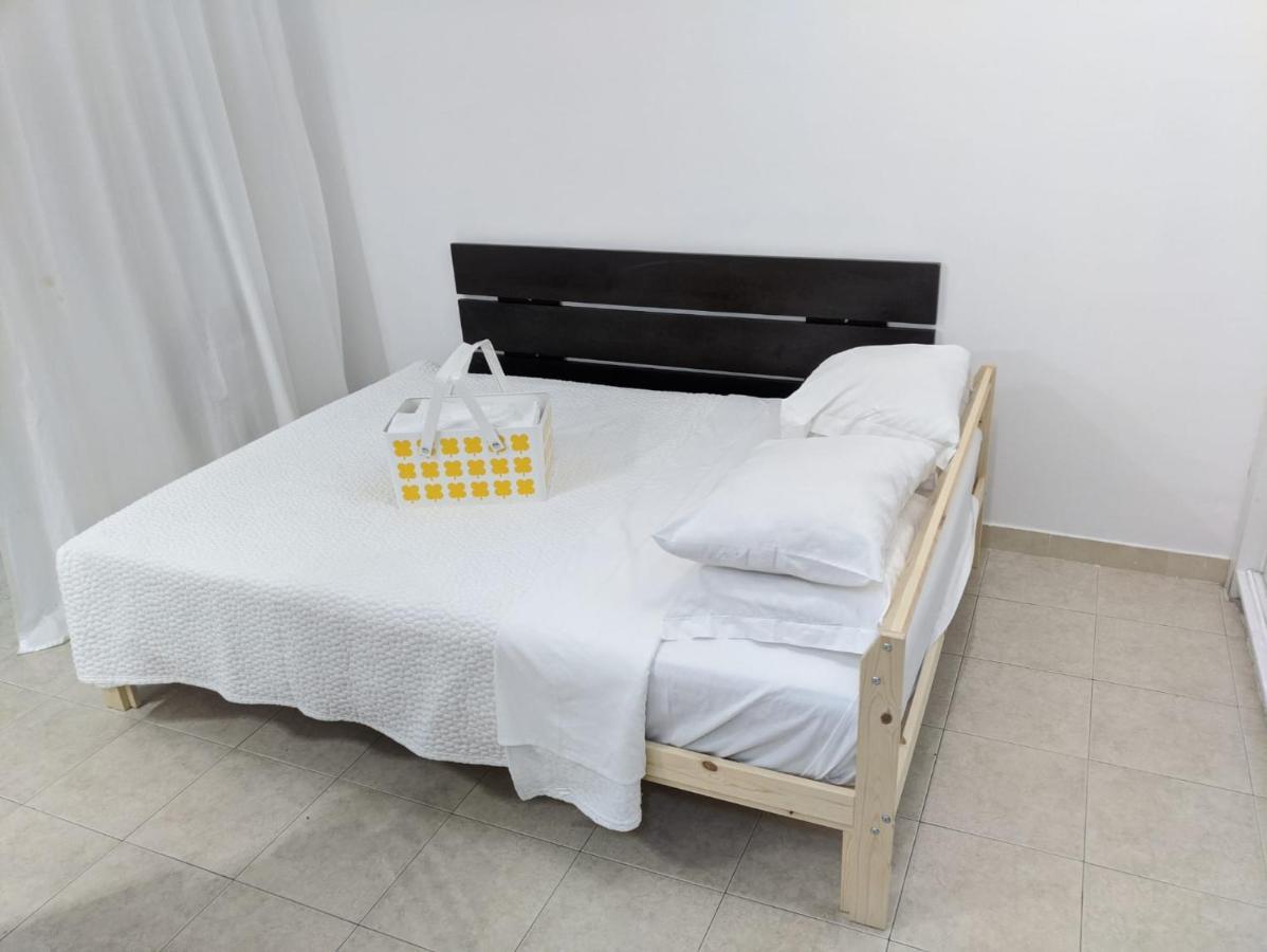 In Bed With Lisbon 15E Apartment Amadora Luaran gambar